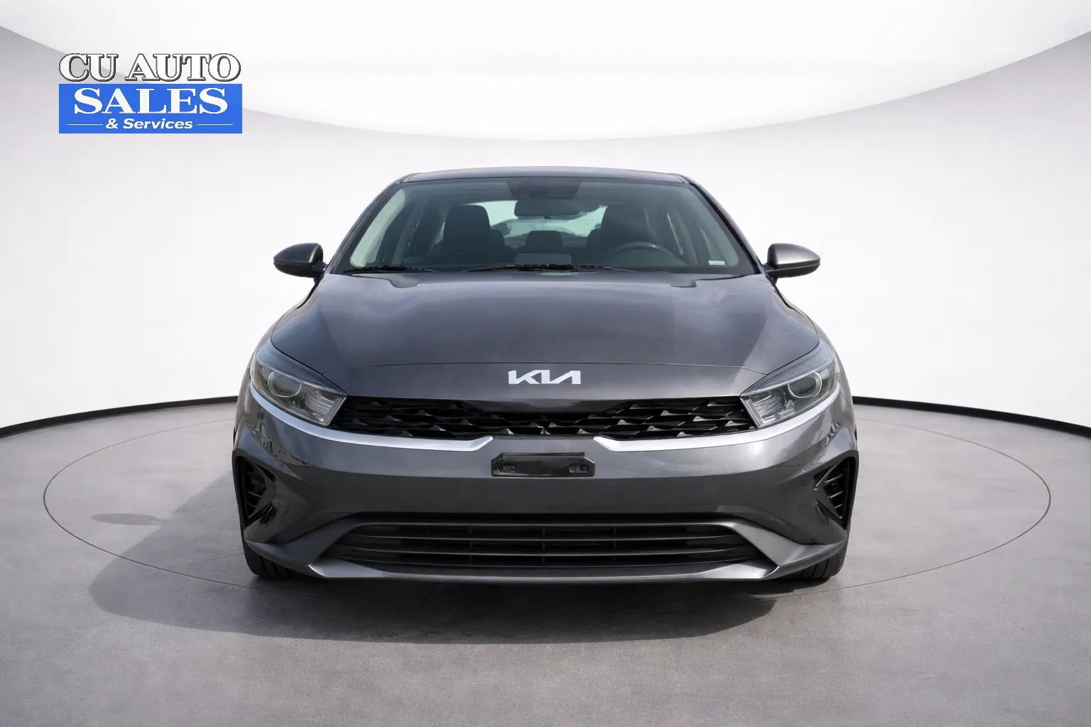 Used 2023 Kia Forte LXS FWD image 2