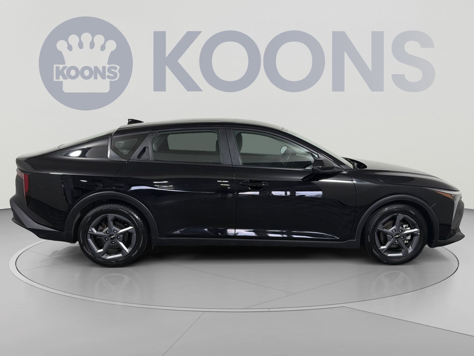 Used 2025 Kia K4 FWD image 8
