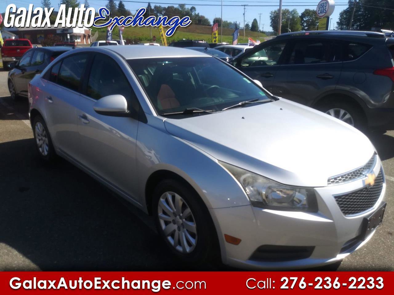 Used 2011 Chevrolet Cruze LT image 1