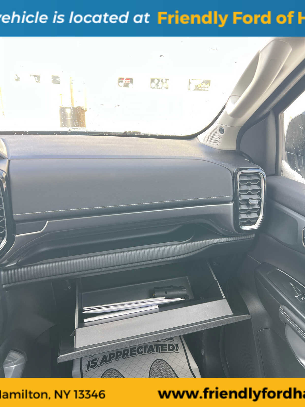 Used 2024 Ford Ranger Lariat w/ Trailer Tow Package image 19