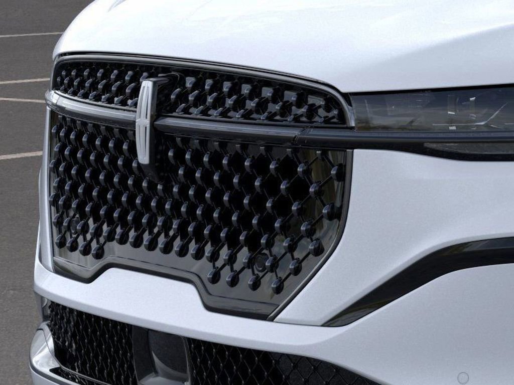 New 2026 Lincoln Nautilus Black Label w/ Jet Appearance Package image 17