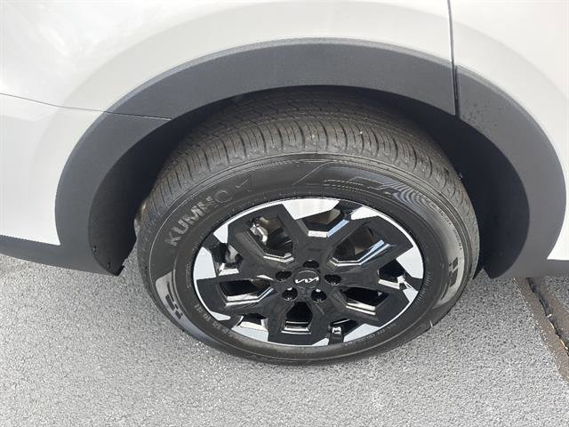 New 2026 Kia Sorento S image 8