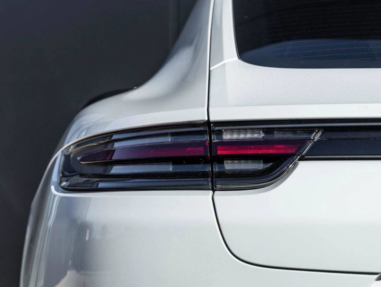 Used 2020 Porsche Panamera GTS image 62