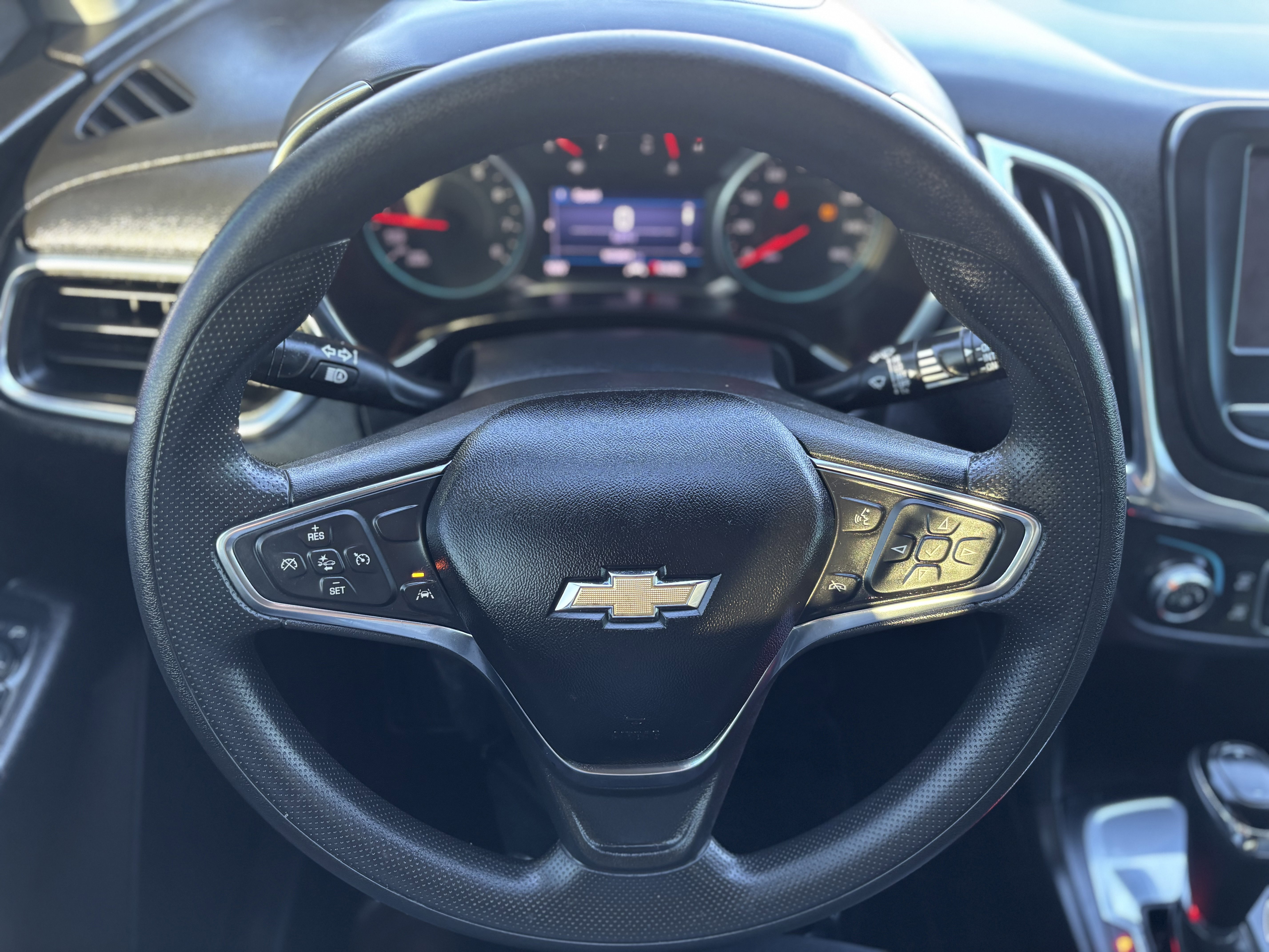 Used 2020 Chevrolet Equinox LT FWD image 25