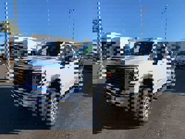 New 2025 GMC Sierra 2500 Pro image 2