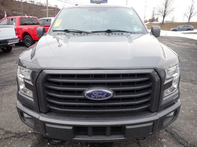 Used 2017 Ford F150 XLT w/ Equipment Group 302A Luxury image 8