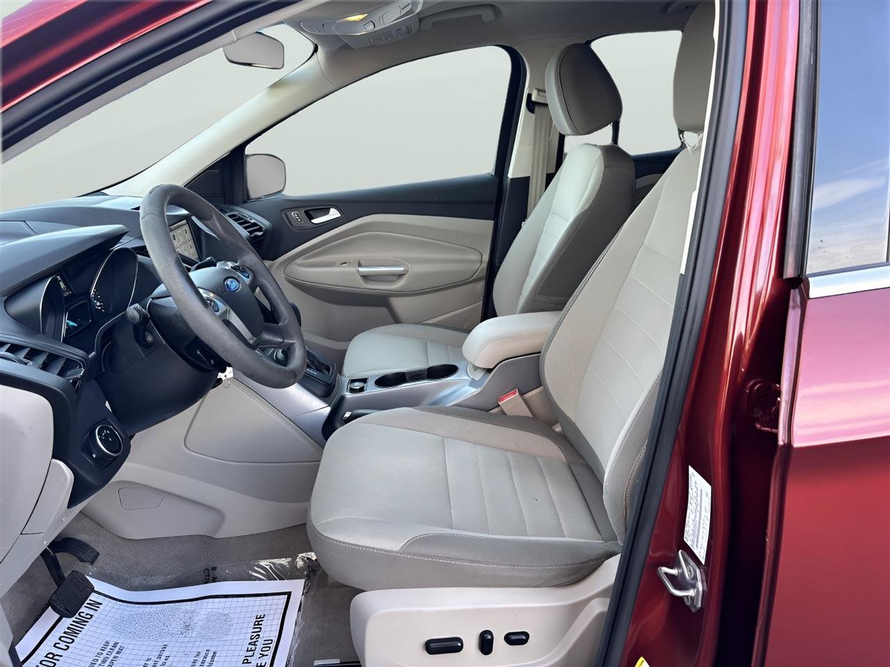Used 2016 Ford Escape SE w/ Equipment Group 201A AWD/4WD image 12