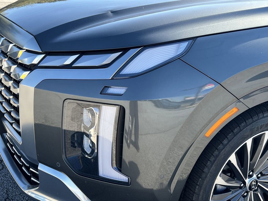 Used 2024 Hyundai Palisade Calligraphy image 35