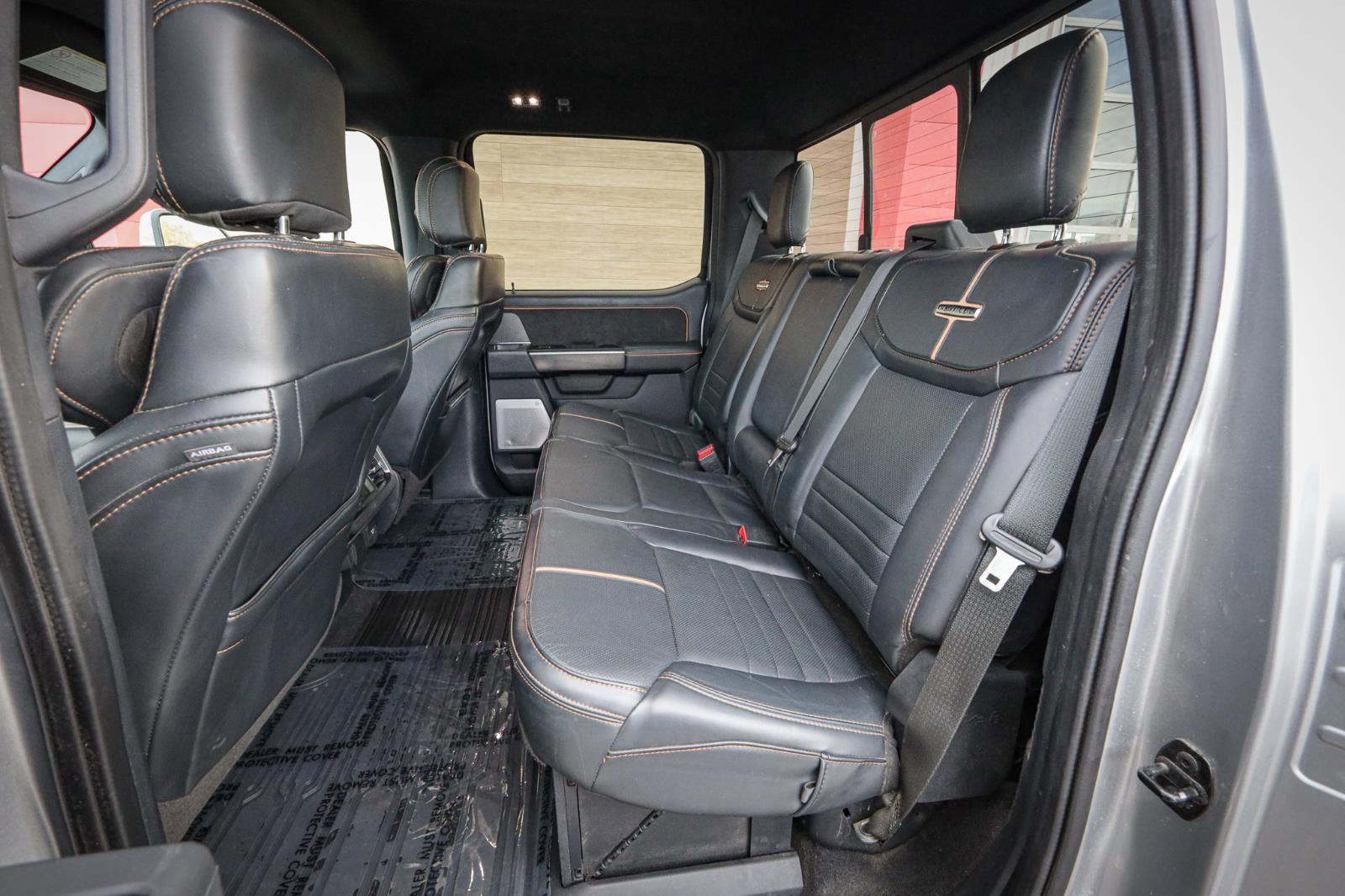 Used 2023 Ford F350 Platinum w/ Tremor Off-Road Package image 31