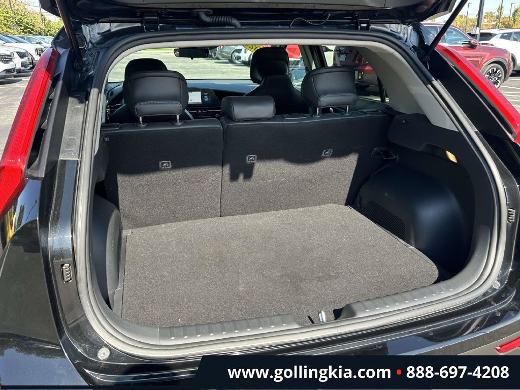 Certified 2025 Kia Niro EX FWD image 9