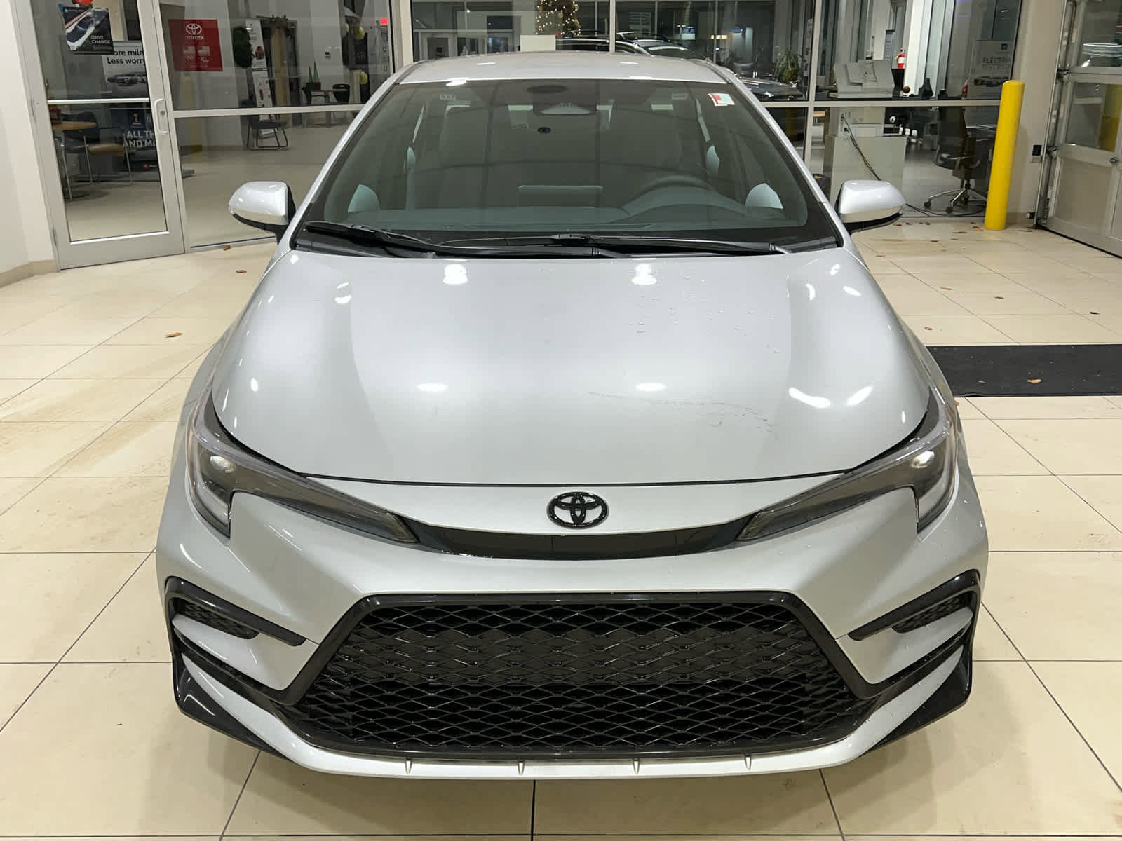 New 2026 Toyota Corolla SE image 3