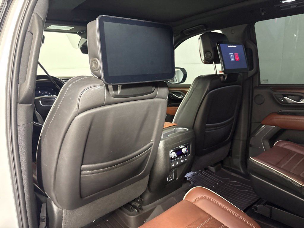 Used 2023 GMC Yukon Denali Ultimate AWD/4WD image 27