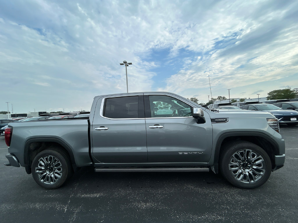 New 2026 GMC Sierra 1500 Denali Ultimate AWD/4WD image 7