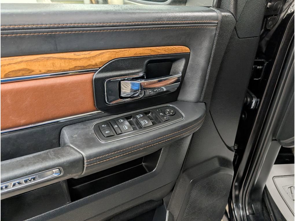 Used 2015 RAM 1500 Laramie Longhorn w/ Convenience Group image 7