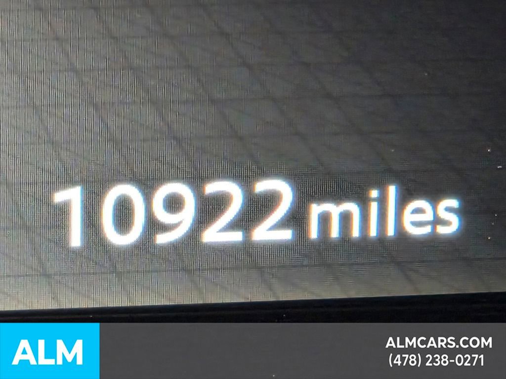 Used 2023 Nissan Ariya FWD image 27