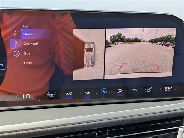 New 2026 Chevrolet Traverse LT w/ Sun and Wheel Package image 20