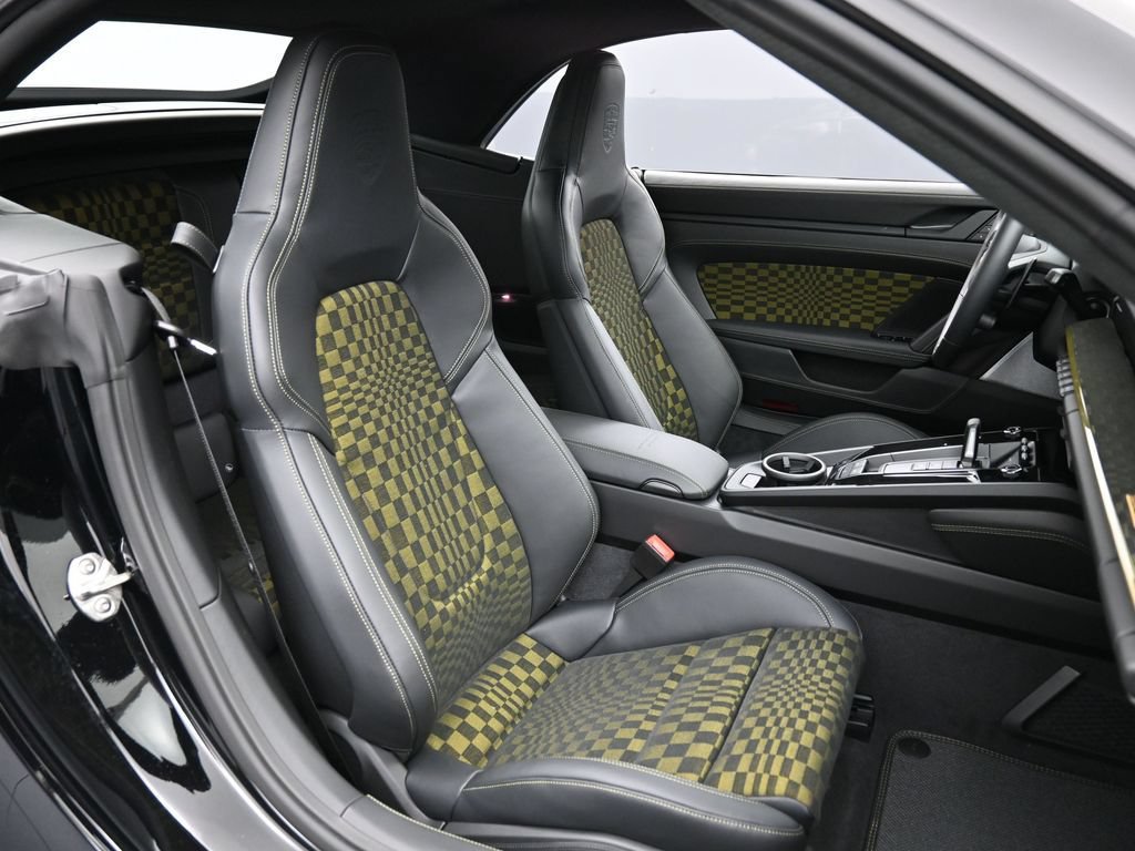 New 2026 Porsche 911 GTS RWD image 31