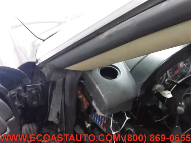 Used 2005 Chrysler Crossfire Limited RWD image 18