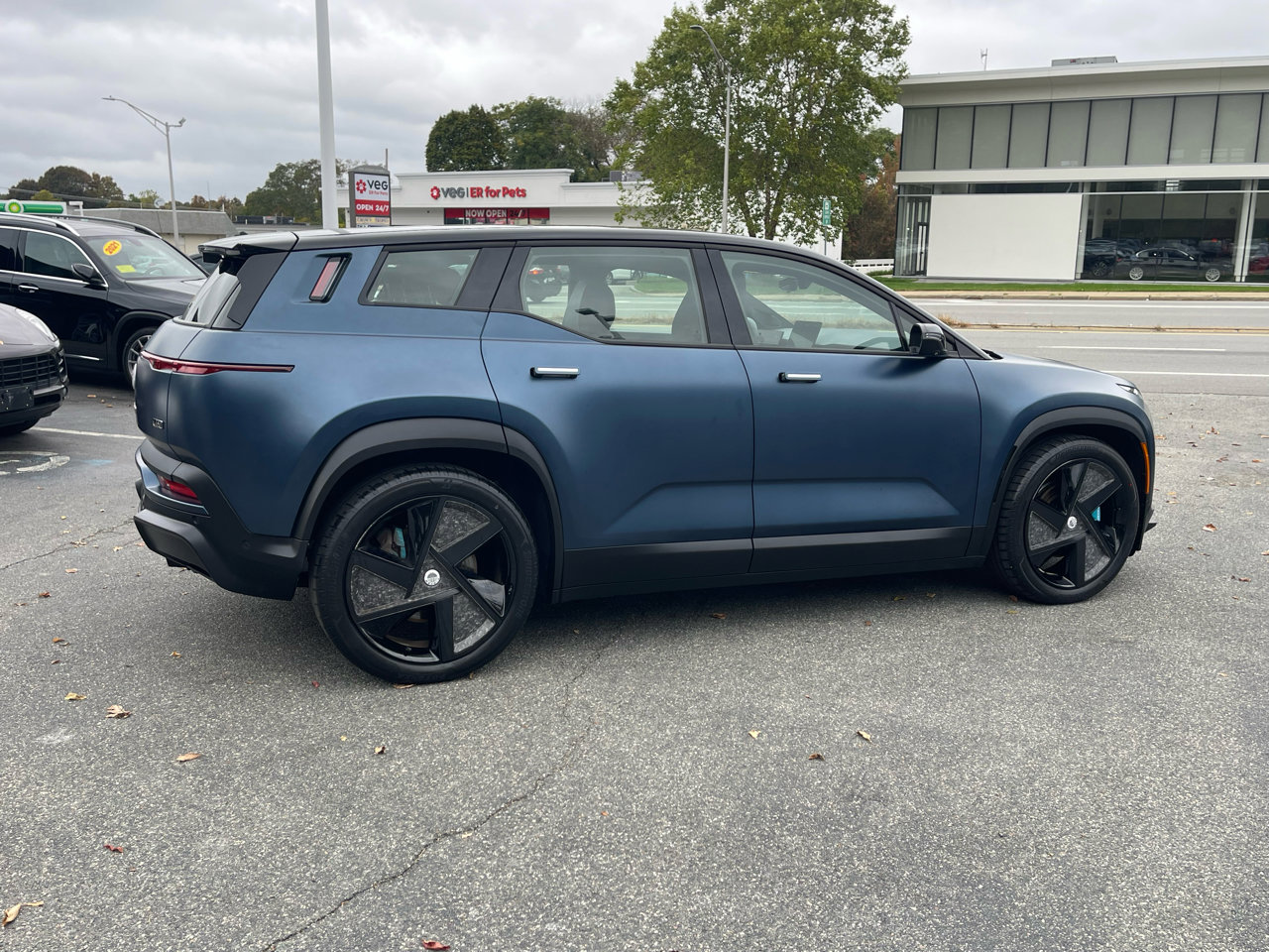 Used 2023 Fisker Ocean One image 22