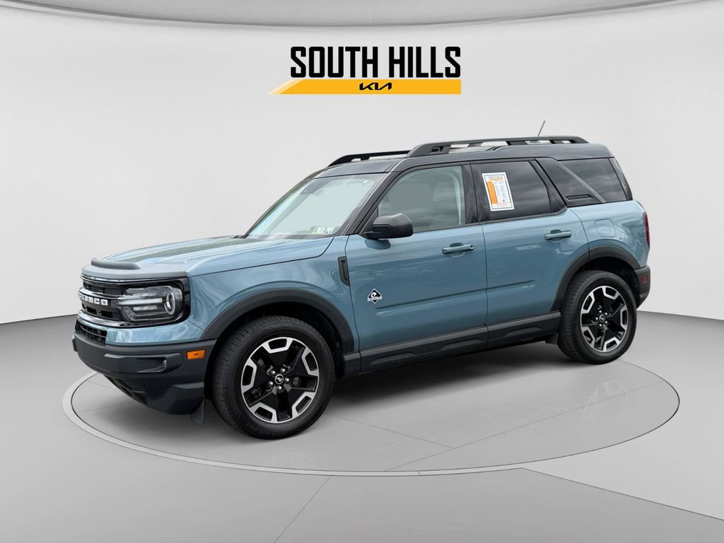 Used 2022 Ford Bronco Sport Outer Banks w/ Tech Package image 1