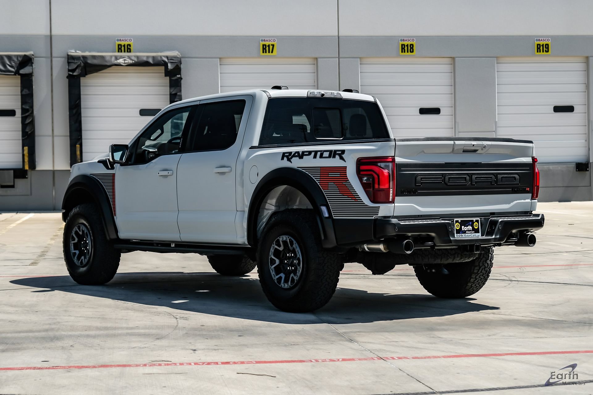 Used 2026 Ford F150 Raptor w/ Equipment Group 803A Raptor R AWD/4WD image 10