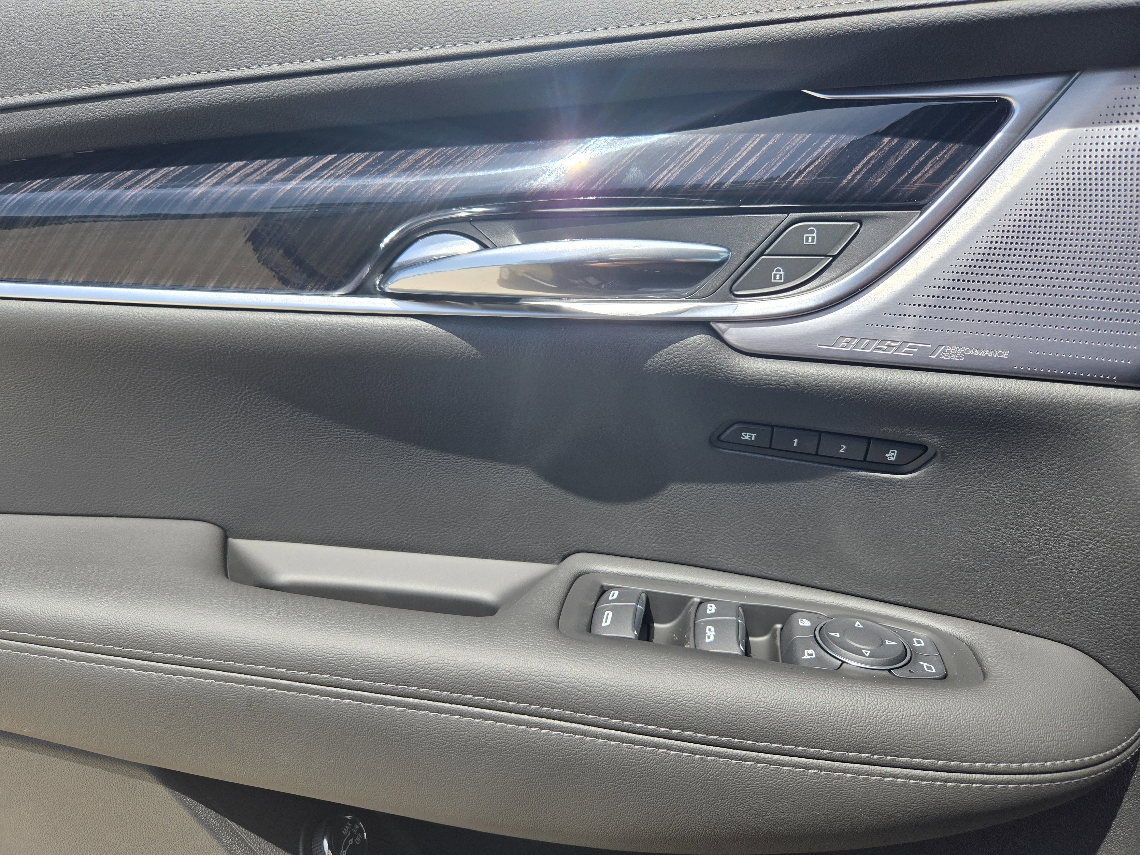 New 2025 Cadillac XT6 Premium Luxury w/ Technology Package image 16