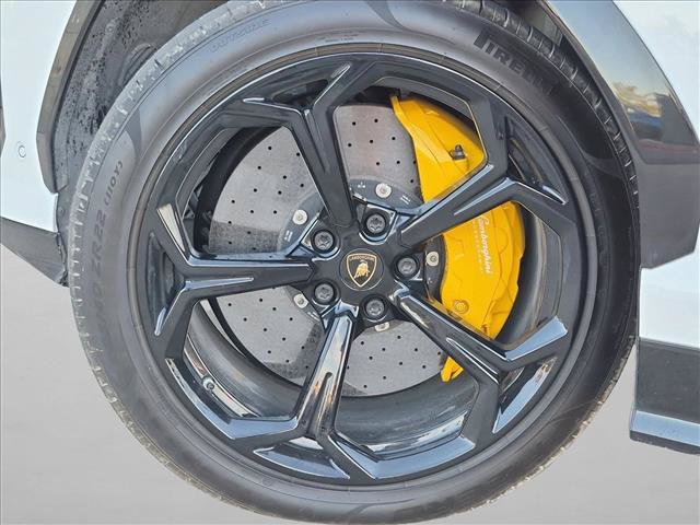 Used 2019 Lamborghini Urus AWD/4WD image 14