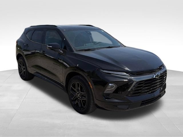 Used 2024 Chevrolet Blazer RS w/ LPO, Floor Liner Package FWD image 4