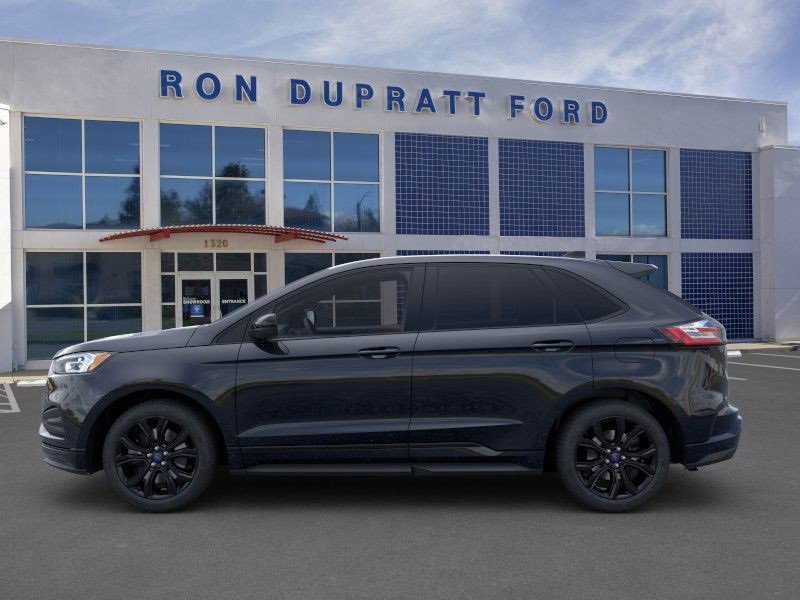 New 2024 Ford Edge SE w/ Black Appearance Package image 4