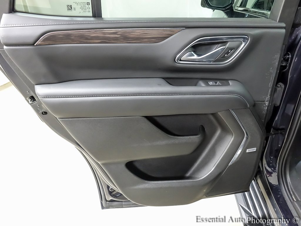 Used 2022 Chevrolet Tahoe LT w/ LT Signature Package image 24