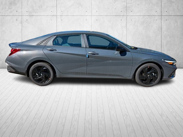 Certified 2026 Hyundai Elantra Sport FWD image 5