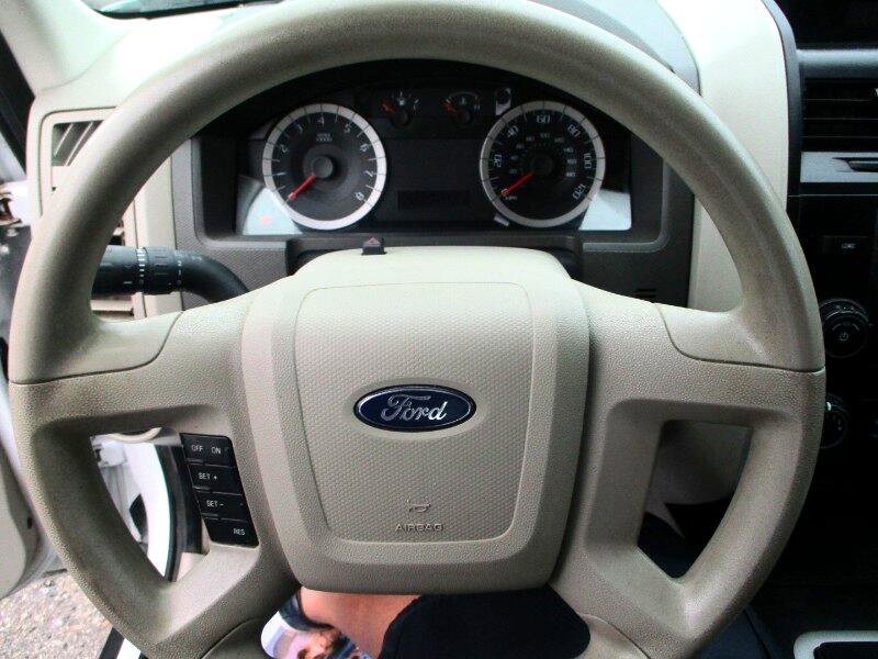 Used 2012 Ford Escape XLS image 13