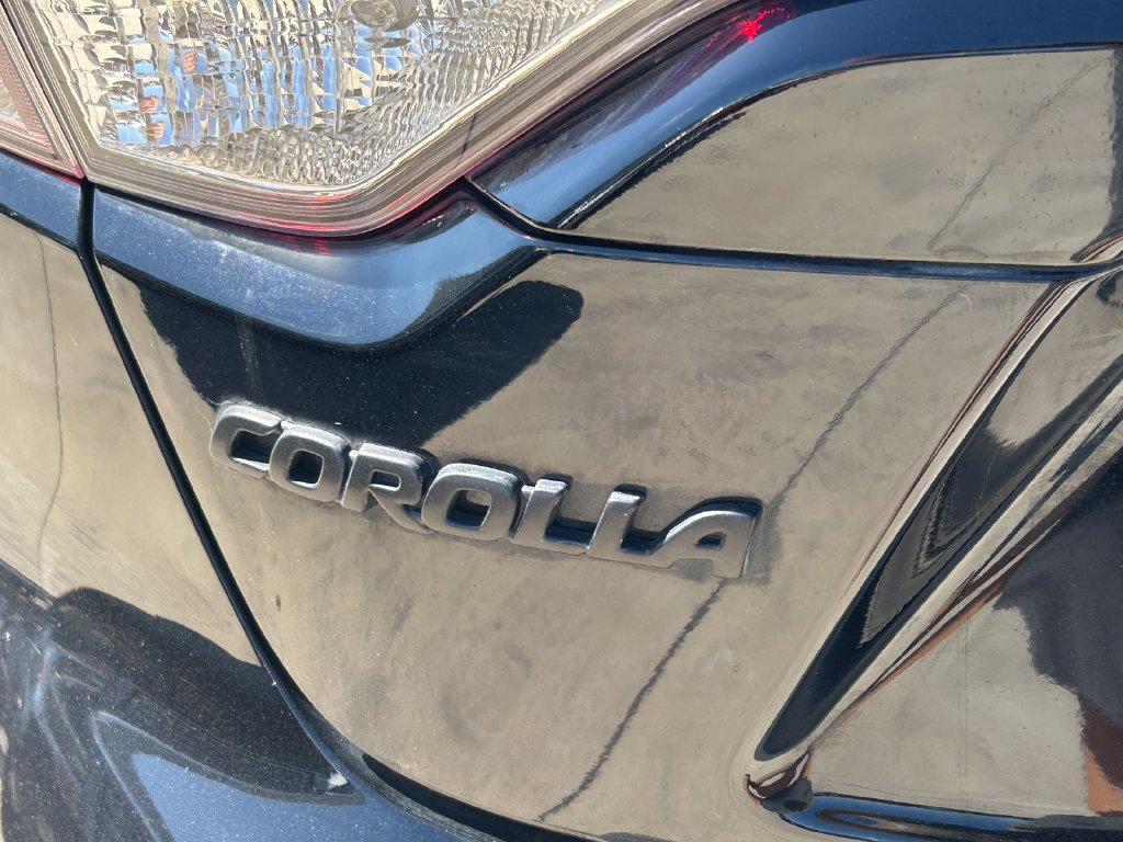 Certified 2025 Toyota Corolla SE FWD image 12