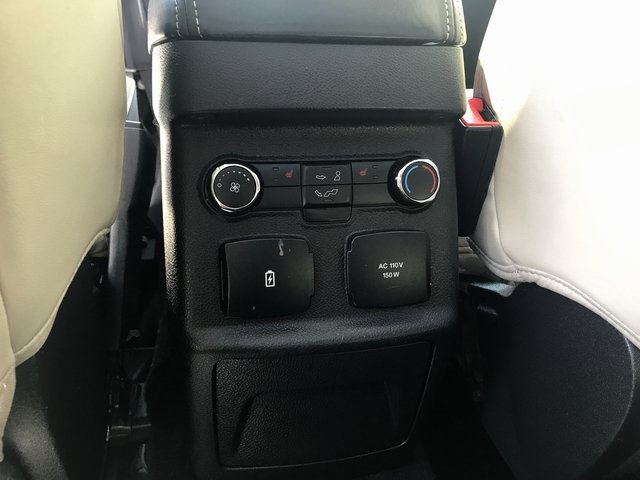 Used 2019 Ford Explorer Platinum image 18