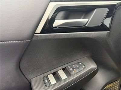 New 2026 Mitsubishi Outlander SE AWD/4WD image 14