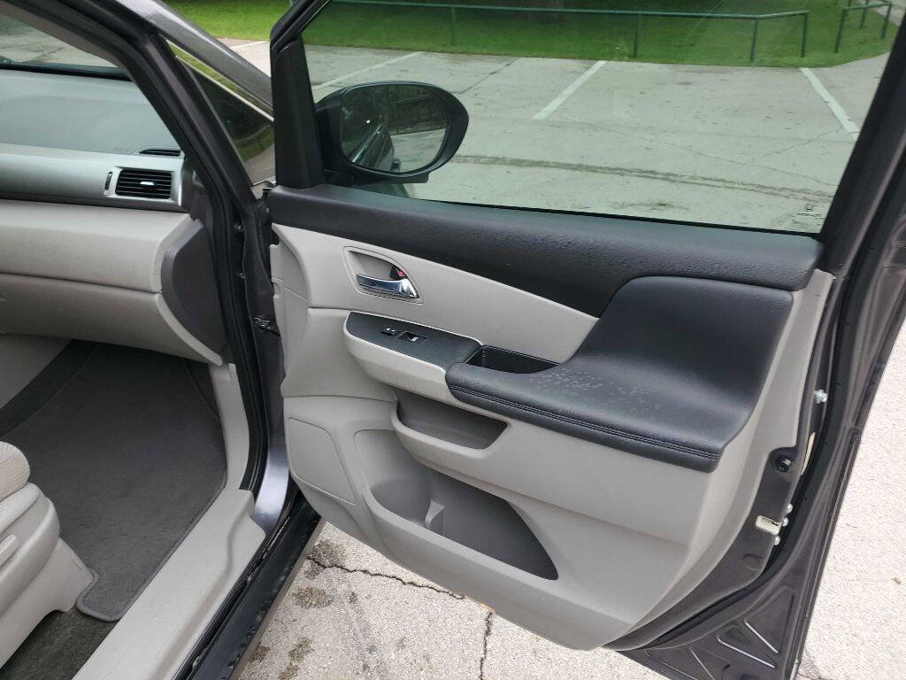 Used 2016 Honda Odyssey SE image 26
