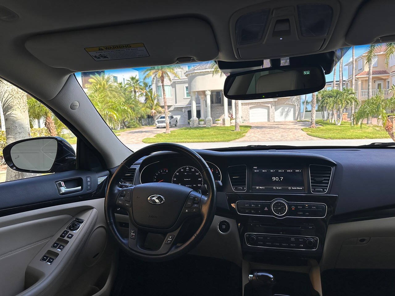 Used 2014 Kia Cadenza Premium w/ Technology Package FWD image 12