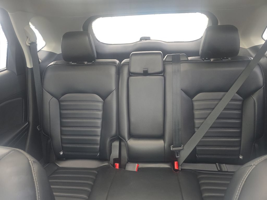 Used 2023 Ford Edge SEL w/ Convenience Package AWD/4WD image 10