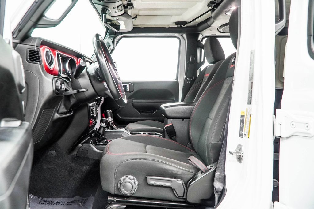 Used 2022 Jeep Wrangler Unlimited Rubicon AWD/4WD image 43