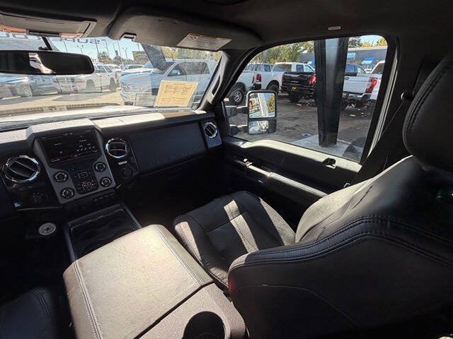 Used 2013 Ford F350 Platinum AWD/4WD image 30