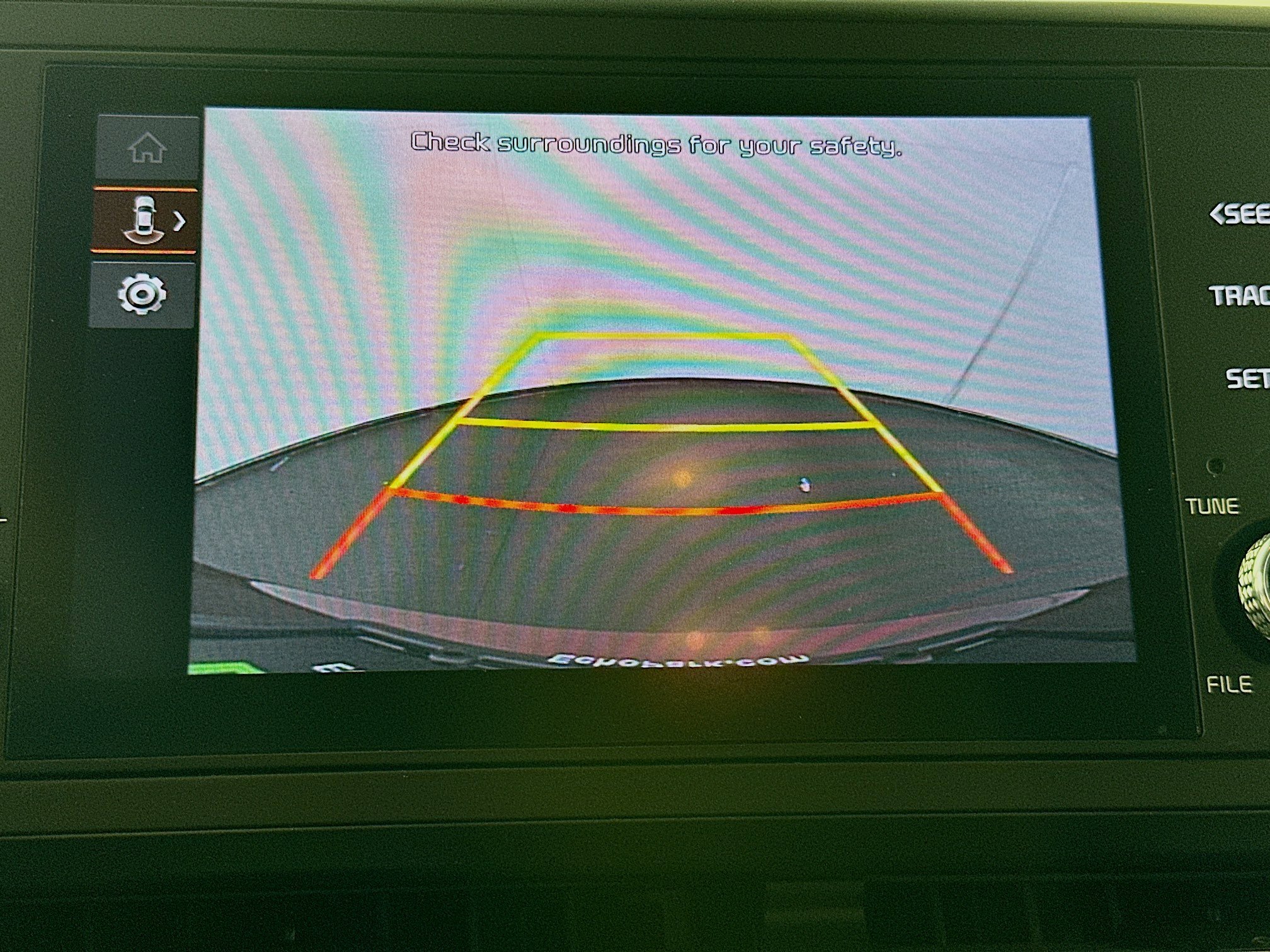 Used 2024 Kia Carnival LX image 22