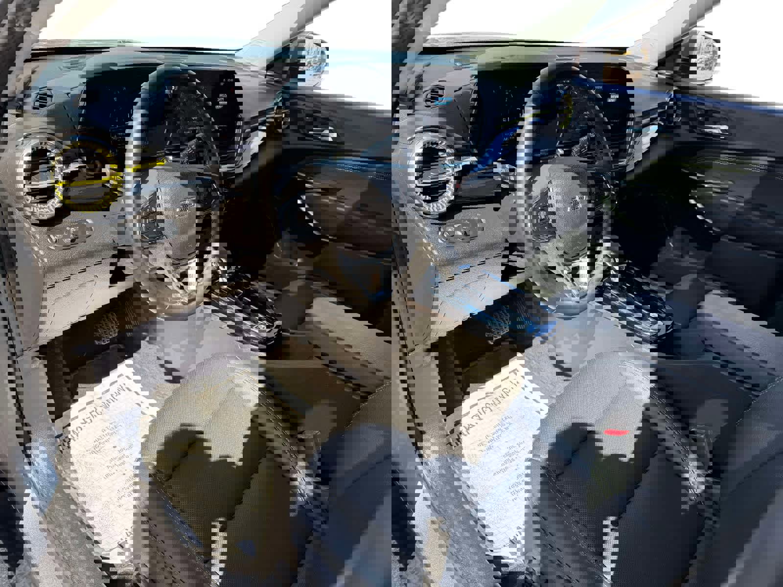 Used 2024 Chevrolet Trax ACTIV w/ Sunroof Package image 12