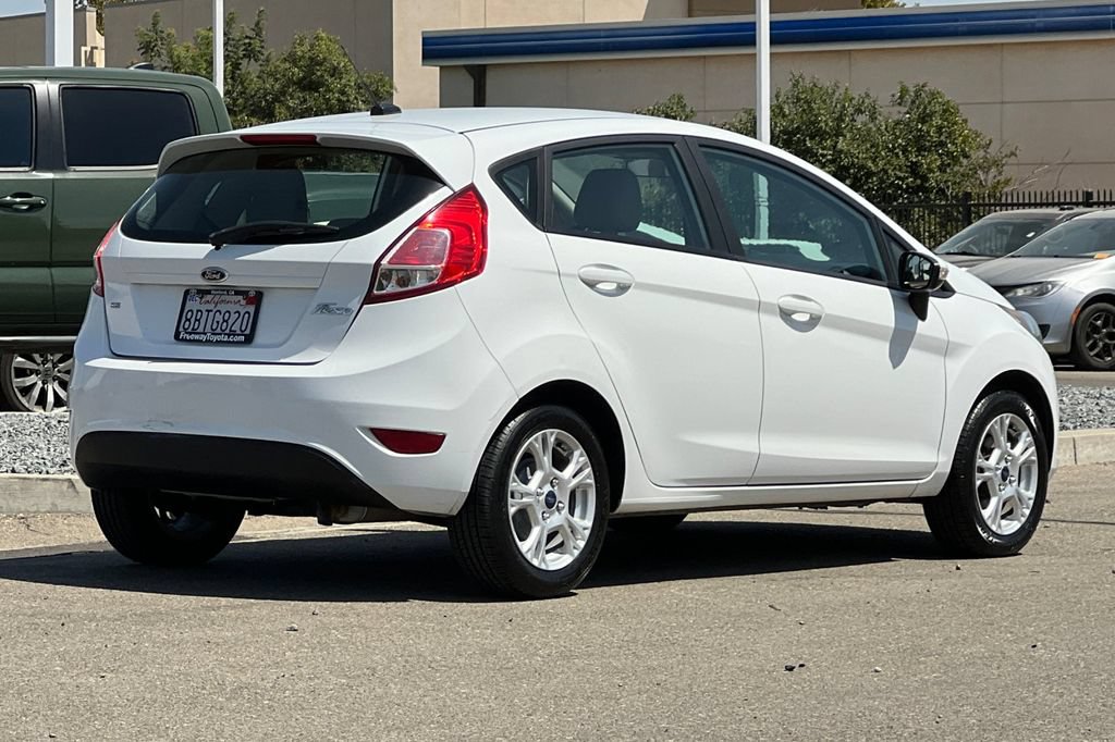 Used 2016 Ford Fiesta SE FWD image 5
