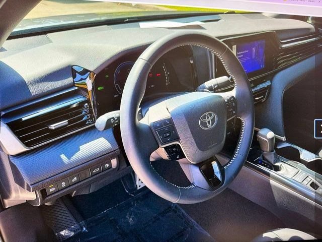 Used 2026 Toyota Camry SE FWD image 10