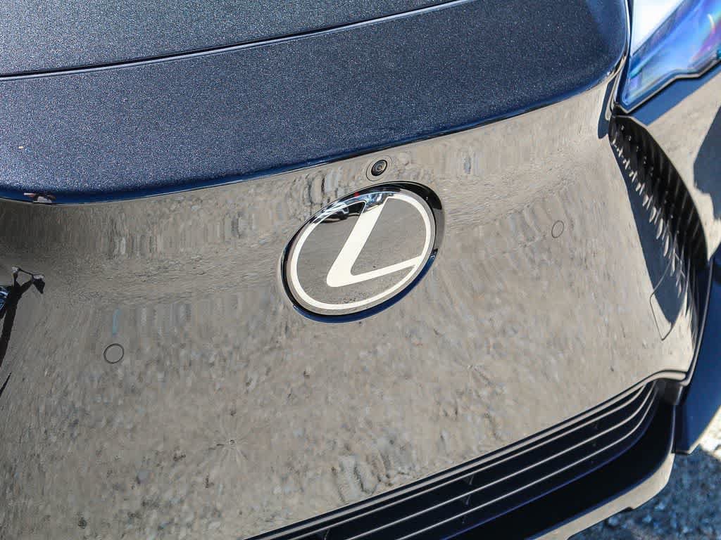 Used 2023 Lexus RZ 450e Premium w/ Accessory Package (P5) AWD/4WD image 5