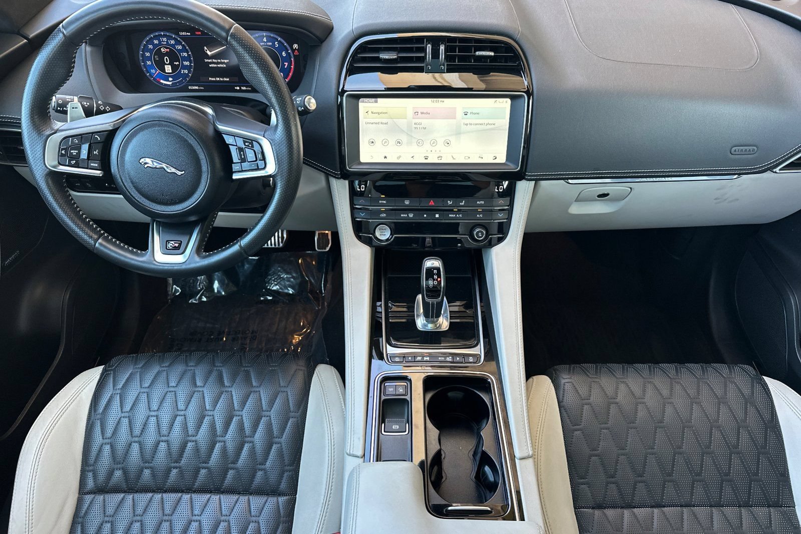 Used 2020 Jaguar F-PACE SVR AWD/4WD image 16
