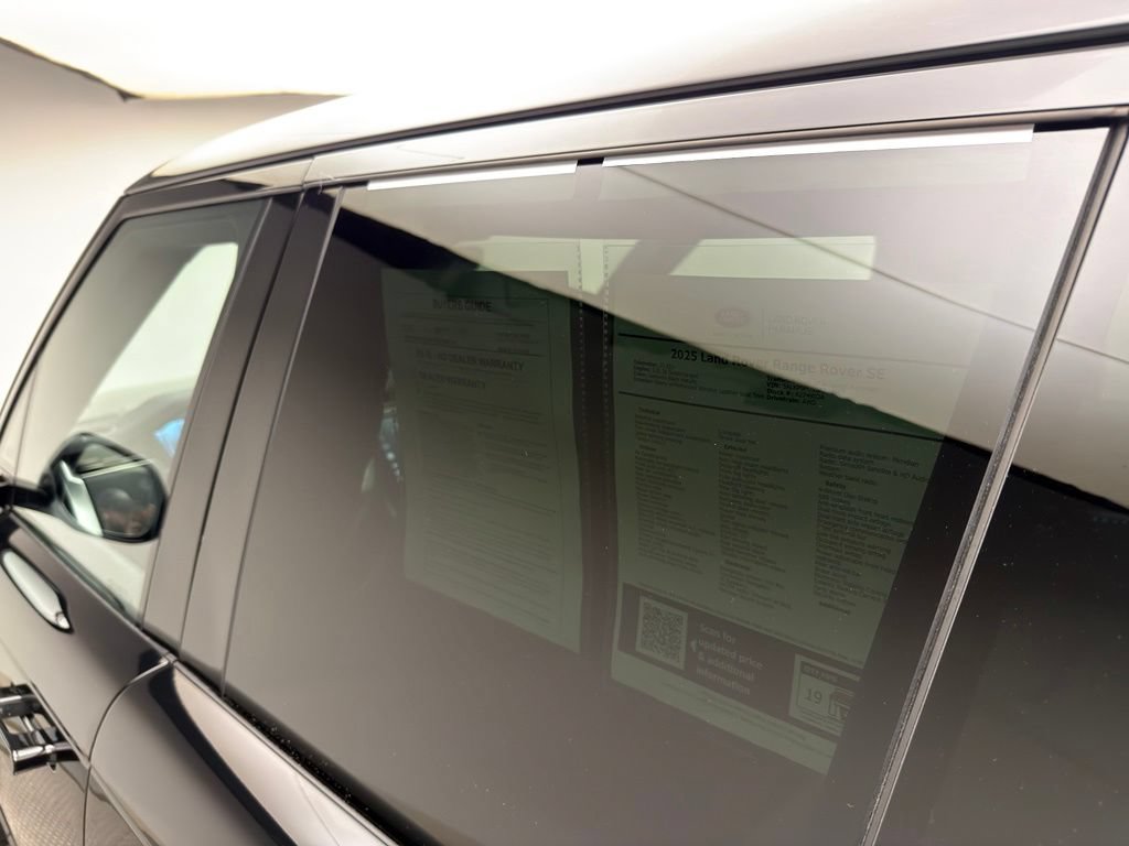 Certified 2025 Land Rover Range Rover SE AWD/4WD image 20