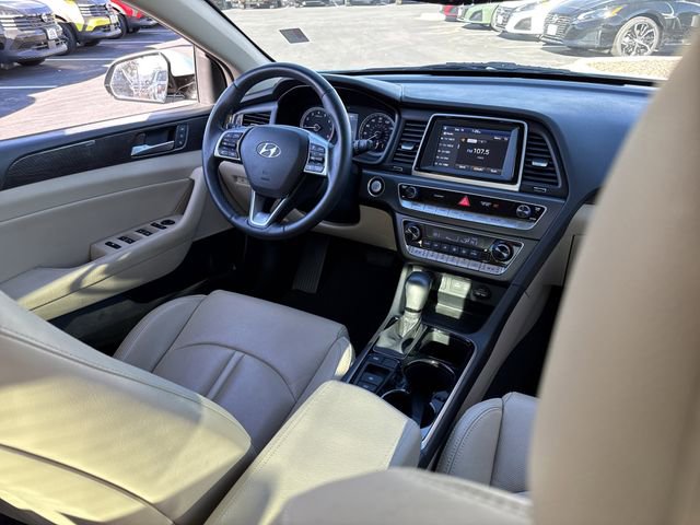 Used 2019 Hyundai Sonata Limited image 21