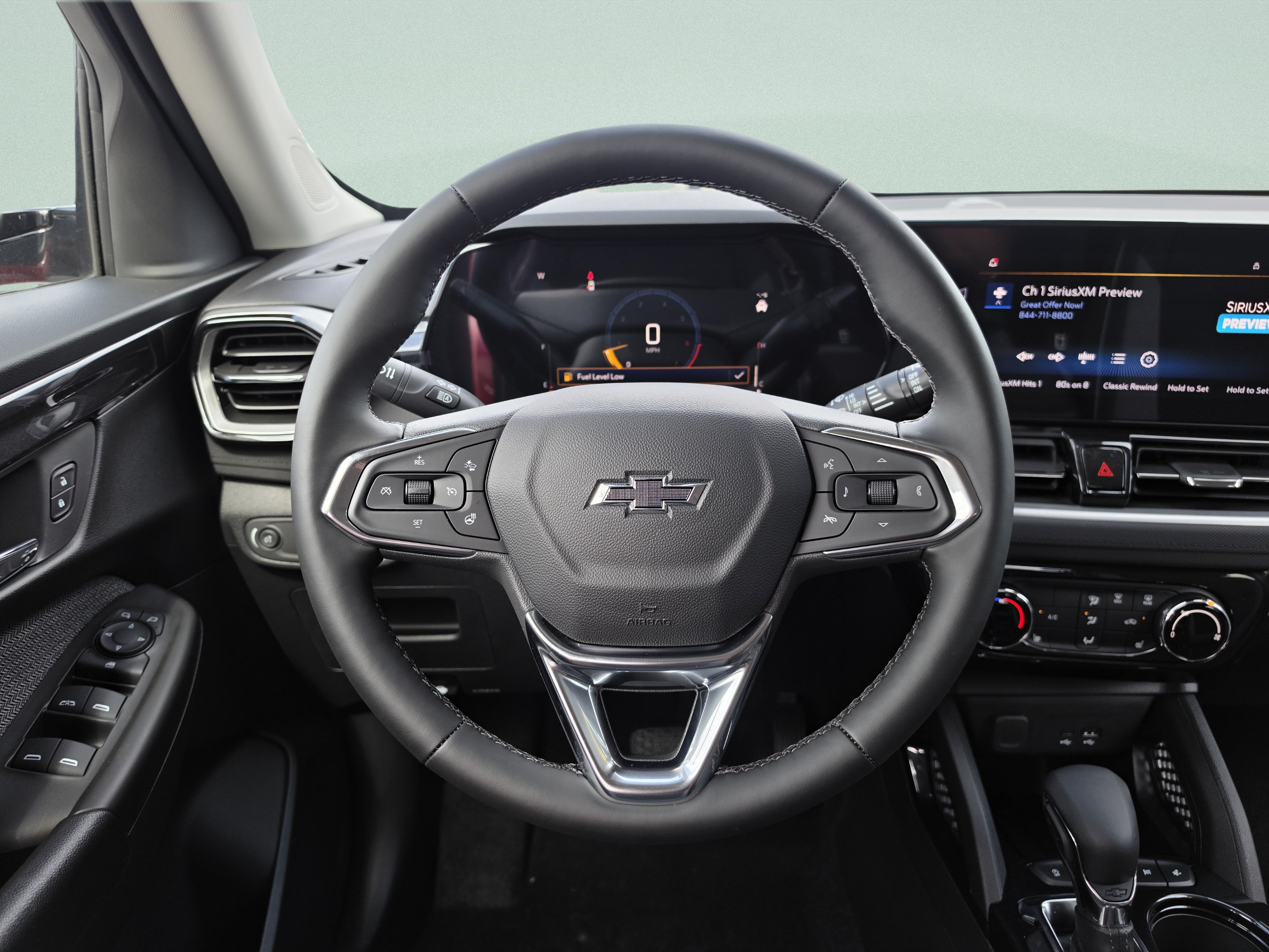 New 2026 Chevrolet TrailBlazer LT w/ Midnight Edition FWD image 19