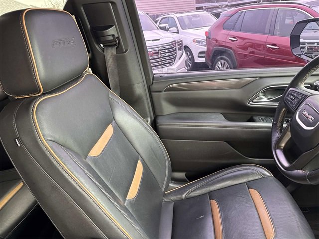 Used 2021 GMC Yukon AT4 w/ AT4 Premium Package image 14